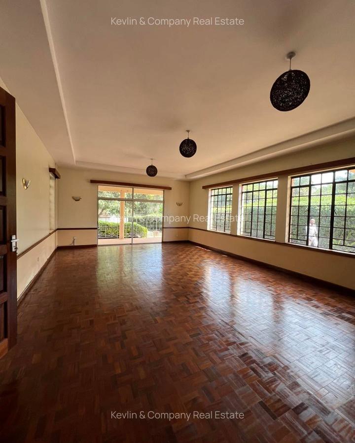 5 Bed Villa with En Suite in Runda - 6