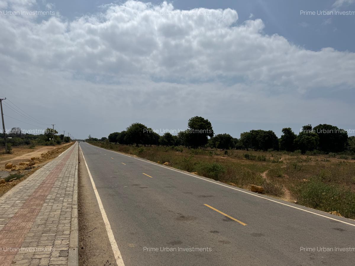 Land in Vipingo - 18