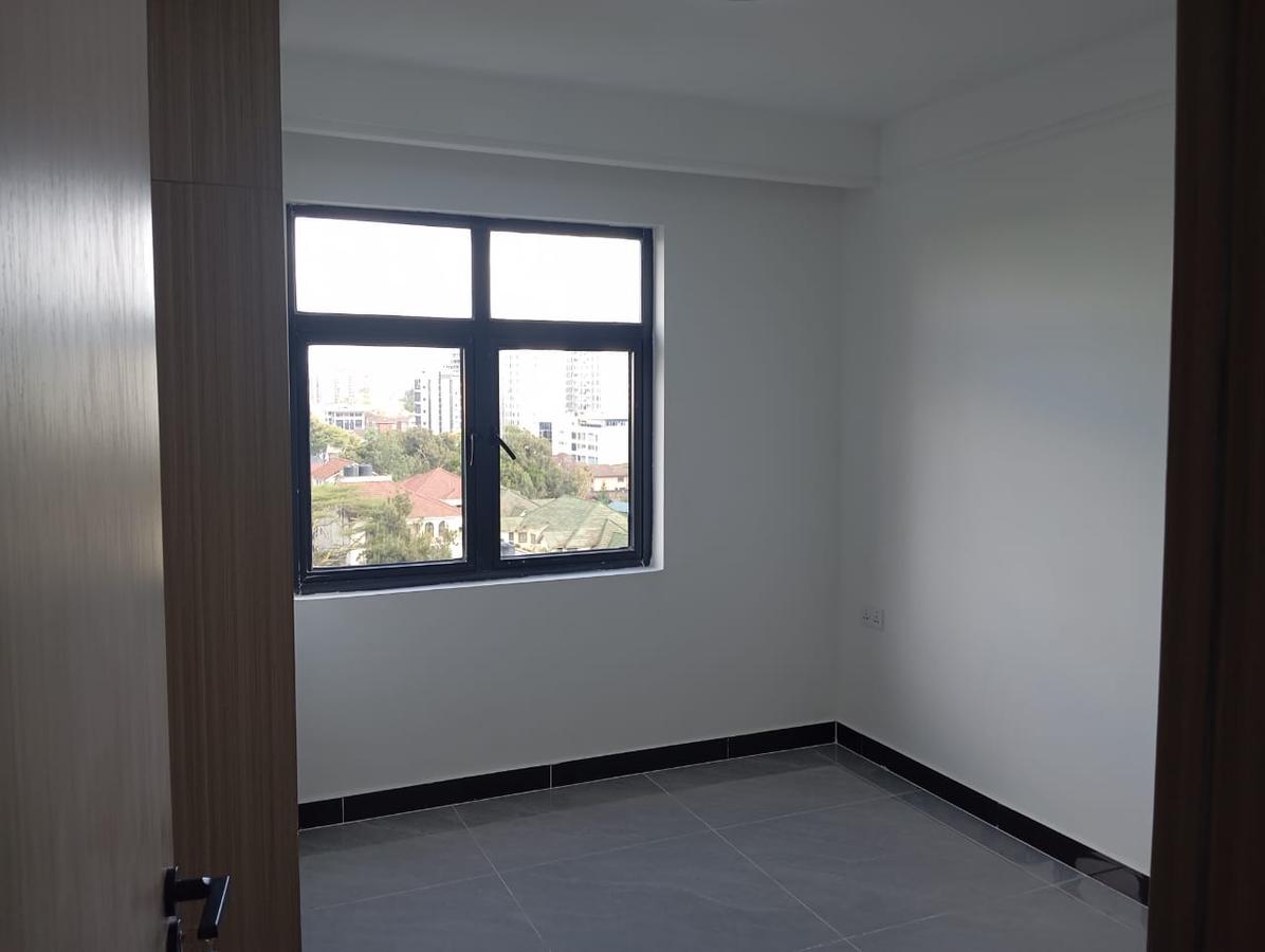 1 Bed Apartment with En Suite at Kilimani Estate Nairobi - 13