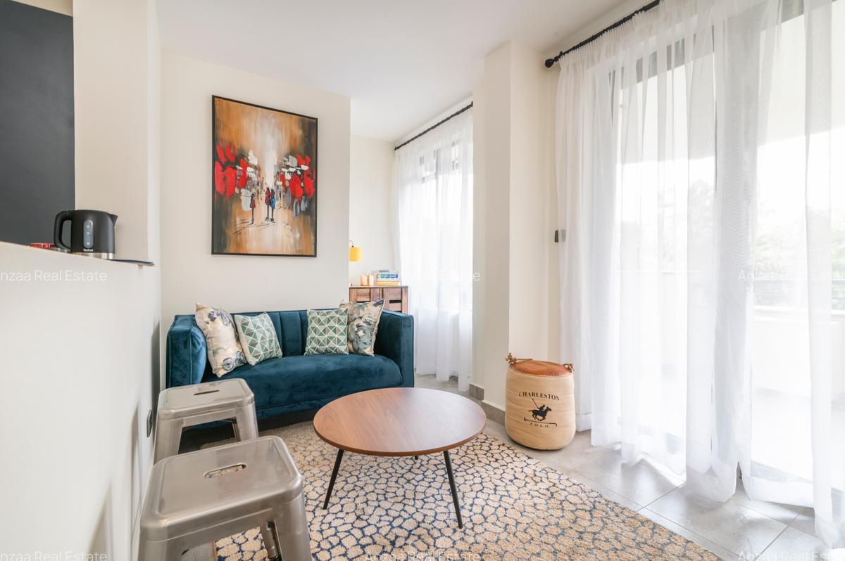 Serviced 1 Bed Apartment with En Suite at David Osieli - 2