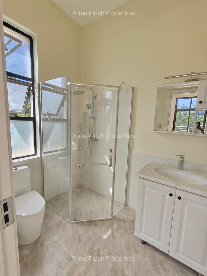 5 Bed House with En Suite in Karen - 5