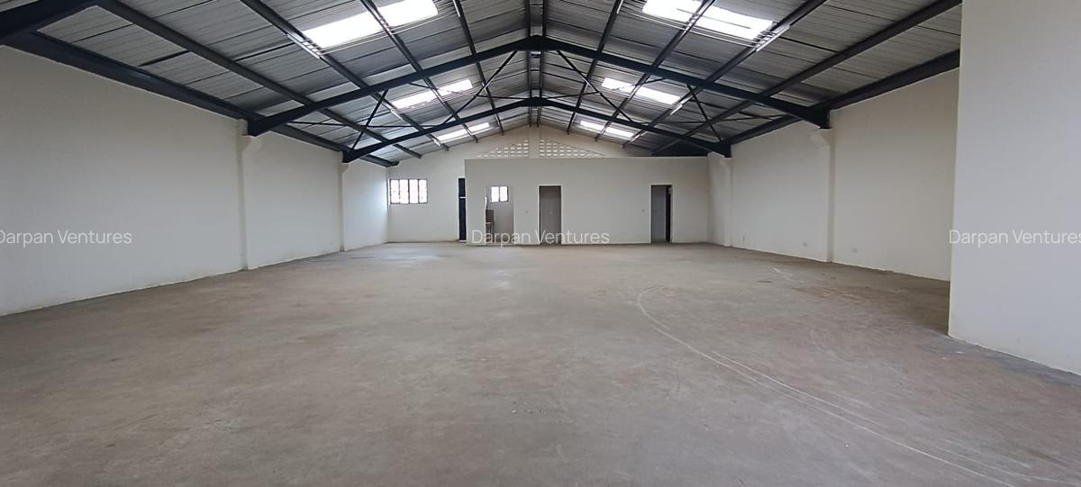 4,053 ft² Warehouse with Lift in Ruaraka - 3