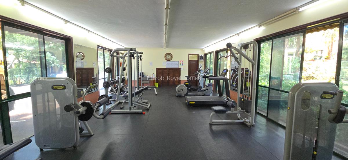 4 Bed Townhouse with En Suite at Kyuna Villas - 18