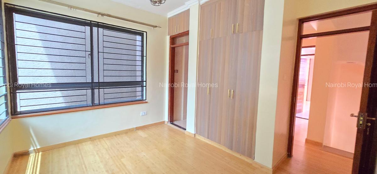 5 Bed Townhouse with En Suite at Off James Gichuru - 18