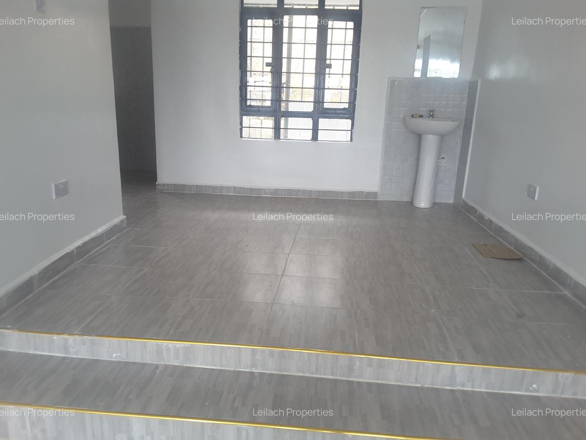 5 Bed House with En Suite in Ongata Rongai - 6