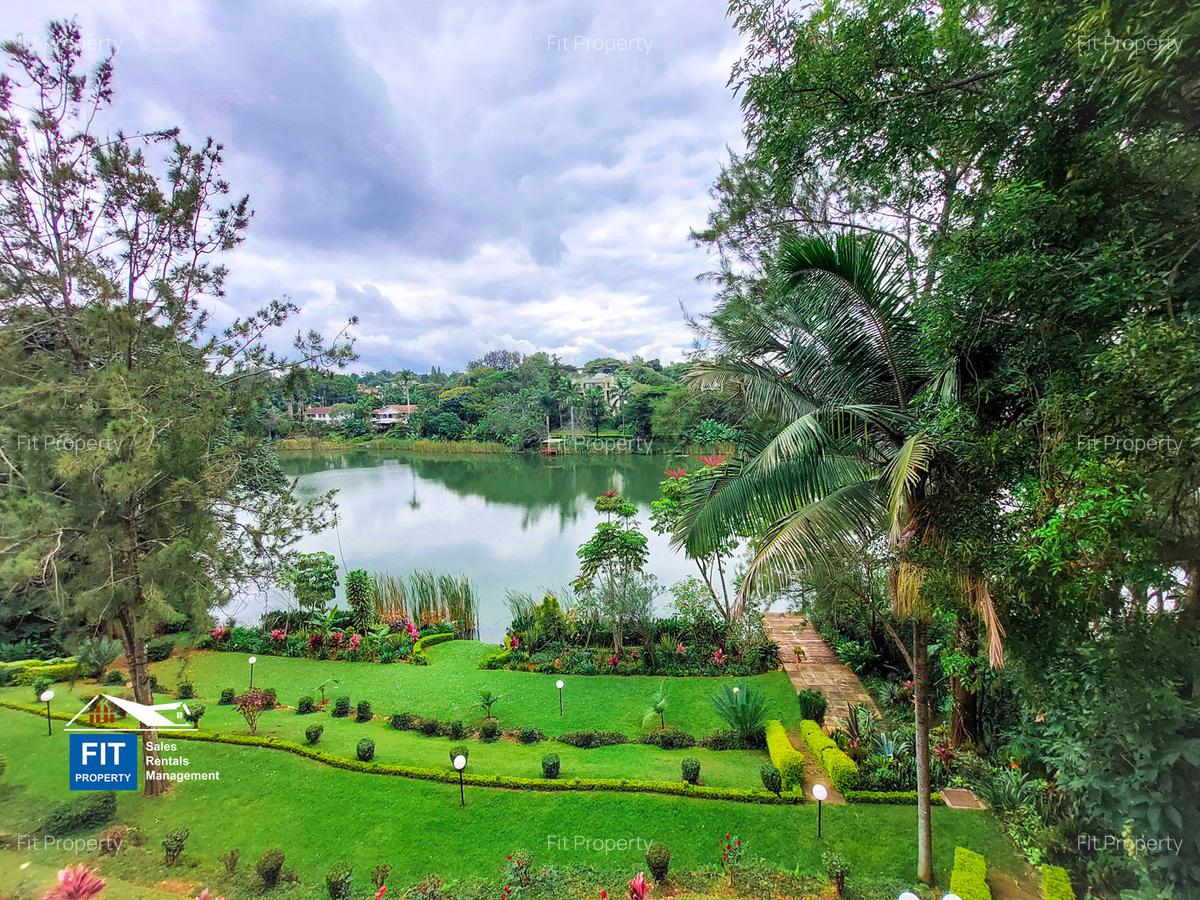 5 Bed House with En Suite at Nairobi - 7