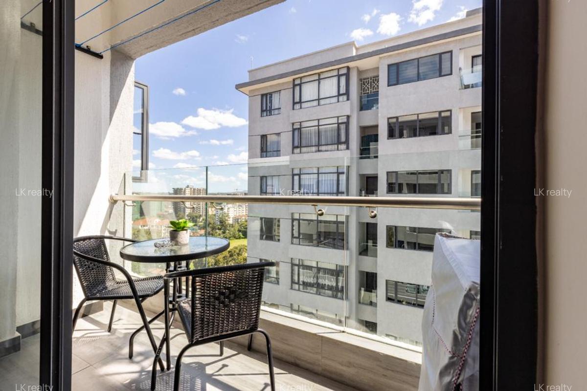 Serviced 1 Bed Apartment with En Suite at Wood Avenue - 2