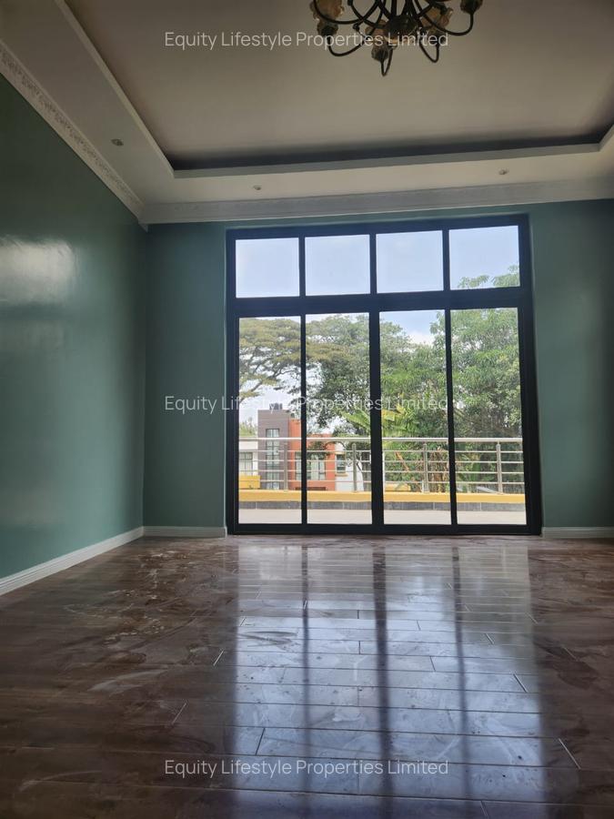 5 Bed House with En Suite at Kerarapon Road - 4