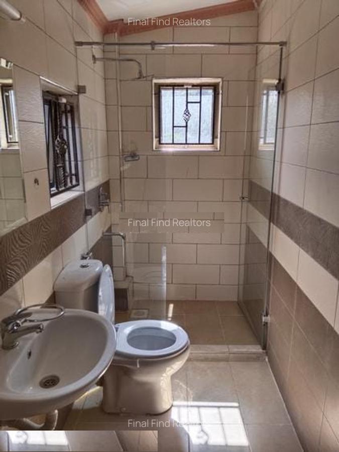 5 Bed Townhouse with En Suite in Westlands Area - 18