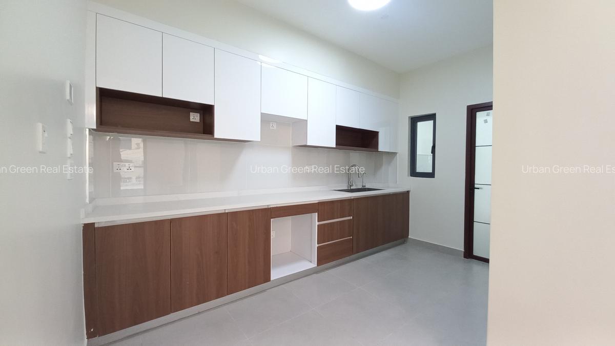 2 Bed Apartment with En Suite in Kilimani - 4