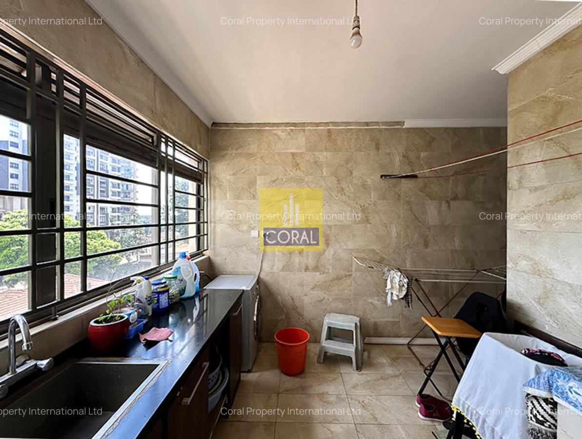 4 Bed Apartment with Borehole in Parklands - 12