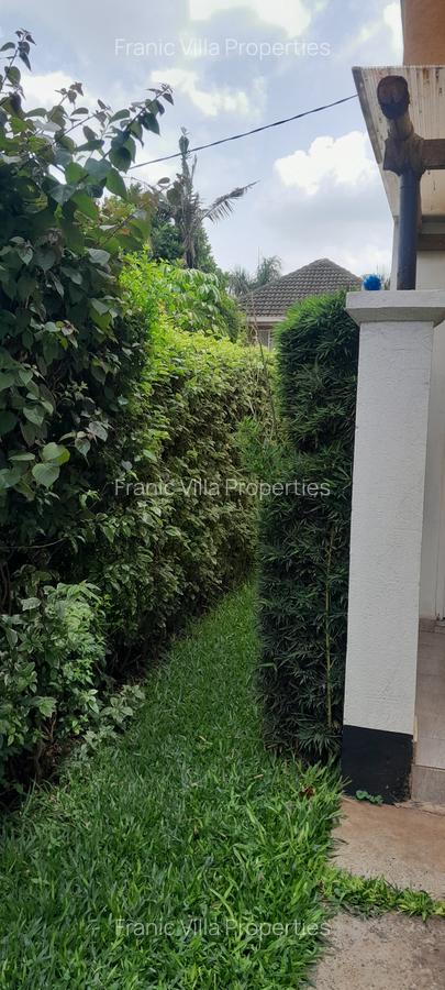 1 Bed Apartment with En Suite at Nyari Central - 8