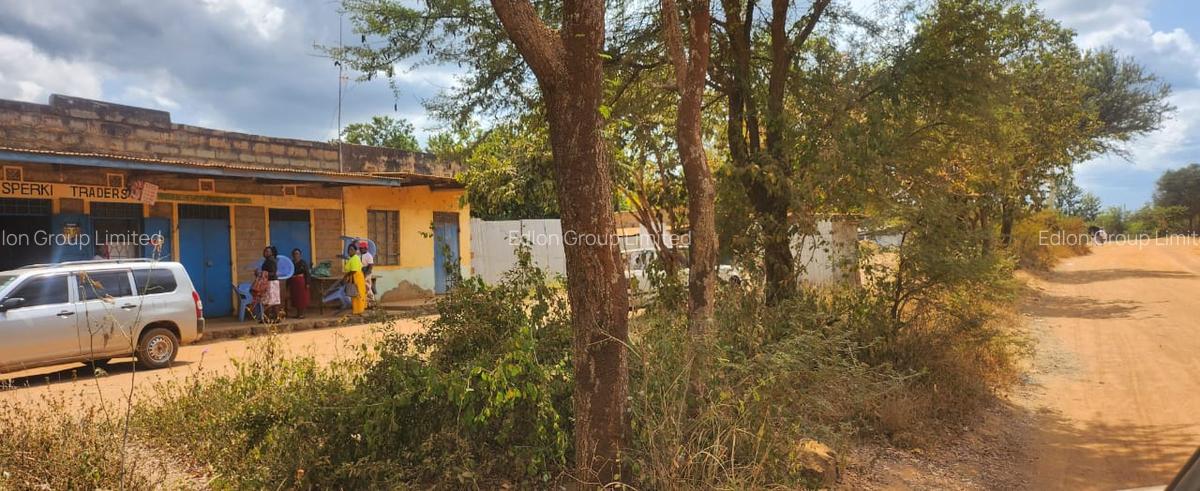 Land at Kiamuringa - 3