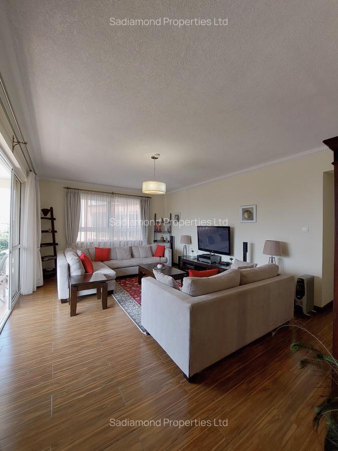 Furnished 3 Bed Apartment with En Suite in Brookside - 7