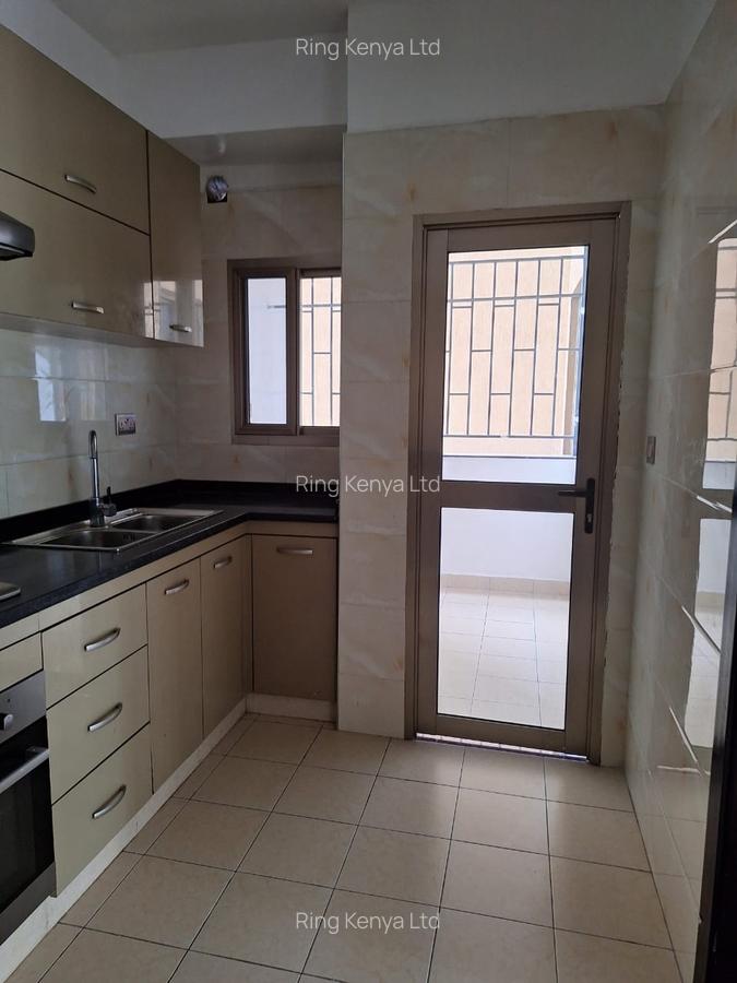 2 Bed Apartment with En Suite in Kileleshwa - 4