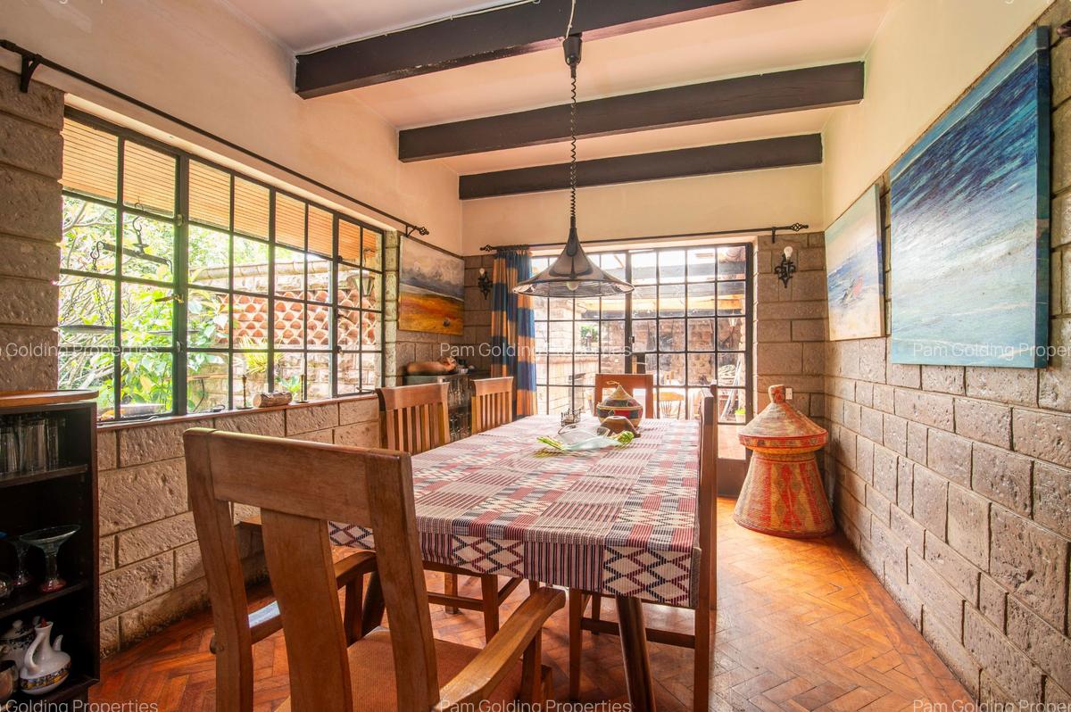 6 Bed House in Runda - 4