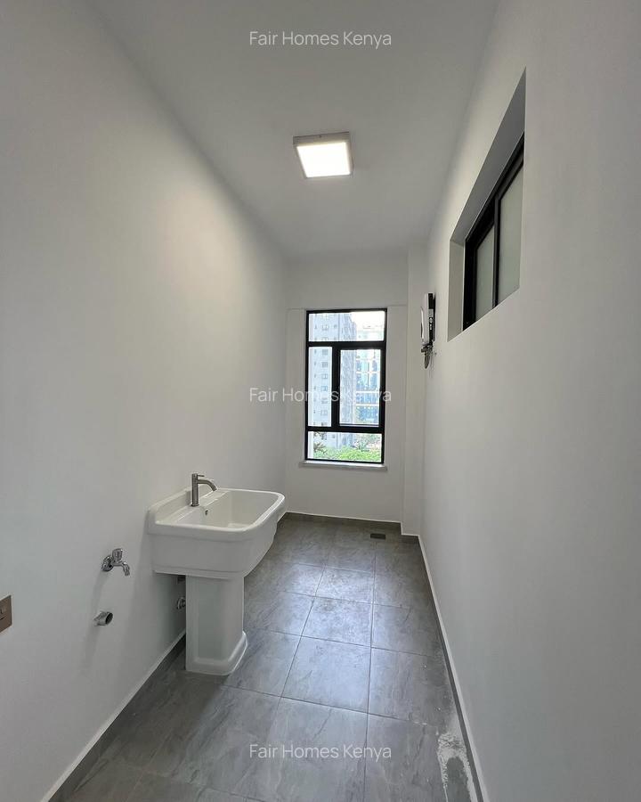 5 Bed Apartment with En Suite at Oledume Road - 10