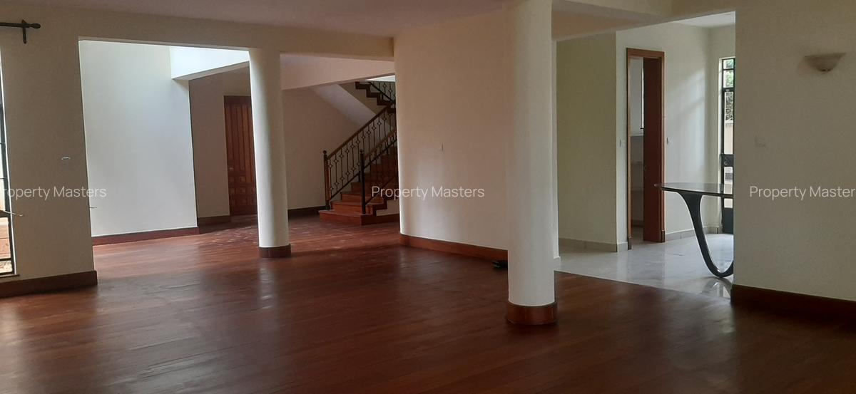 5 Bed Villa with En Suite at Loyangalani Drive - 14