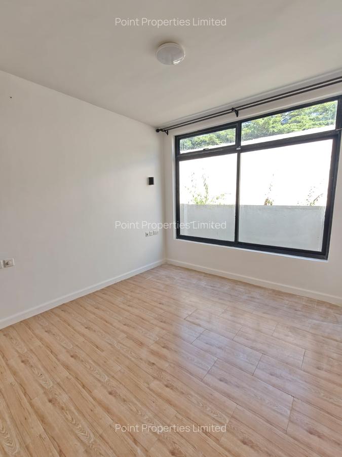 3 Bed Townhouse with En Suite in Karen - 9