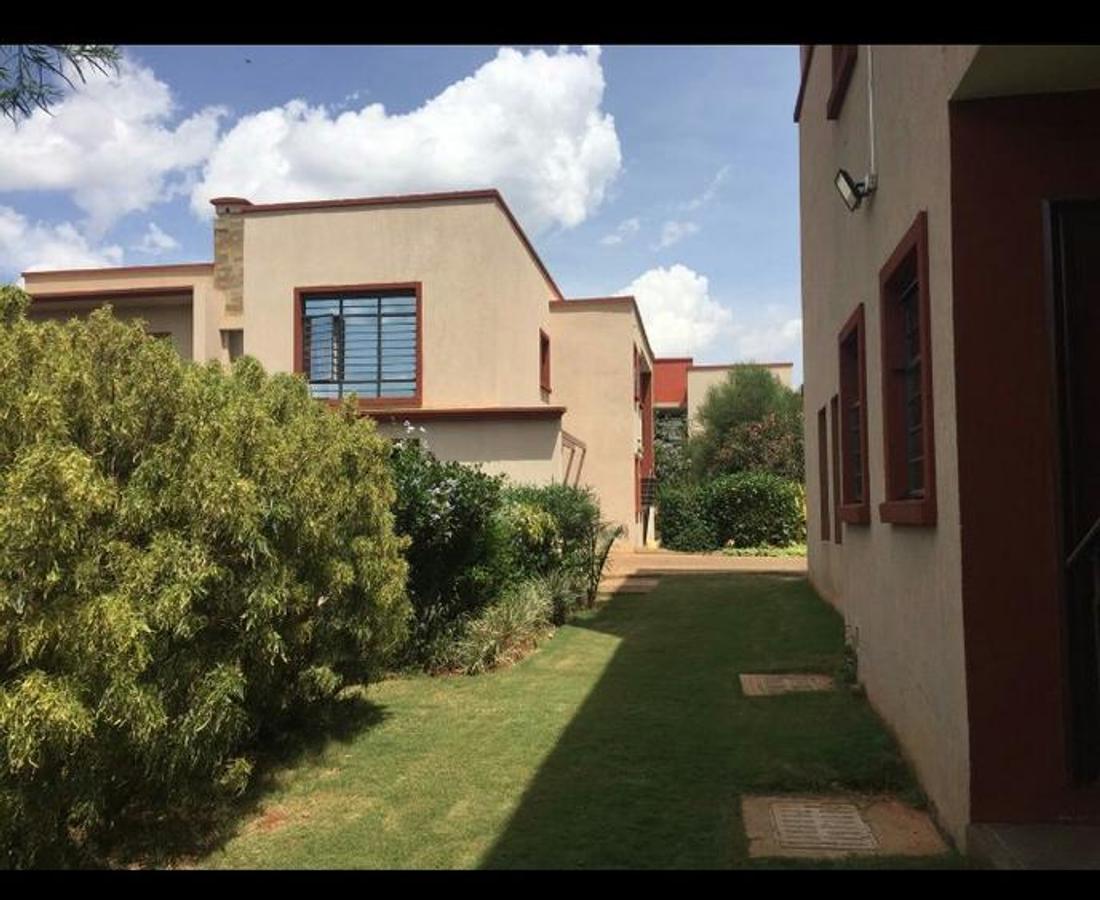 4 Bed House with En Suite at Off Kiambu Road - 5