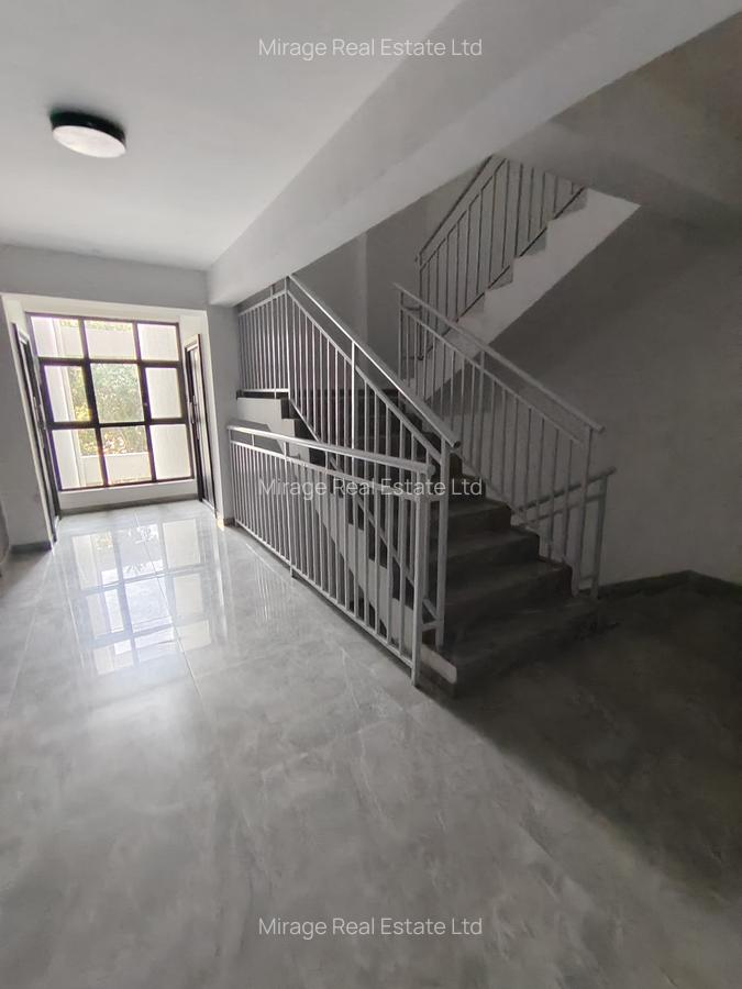 3 Bed Apartment with Gym in Kilimani - 2