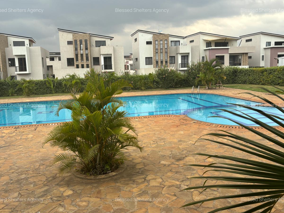 4 Bed Villa with En Suite in Kiambu Road - 10