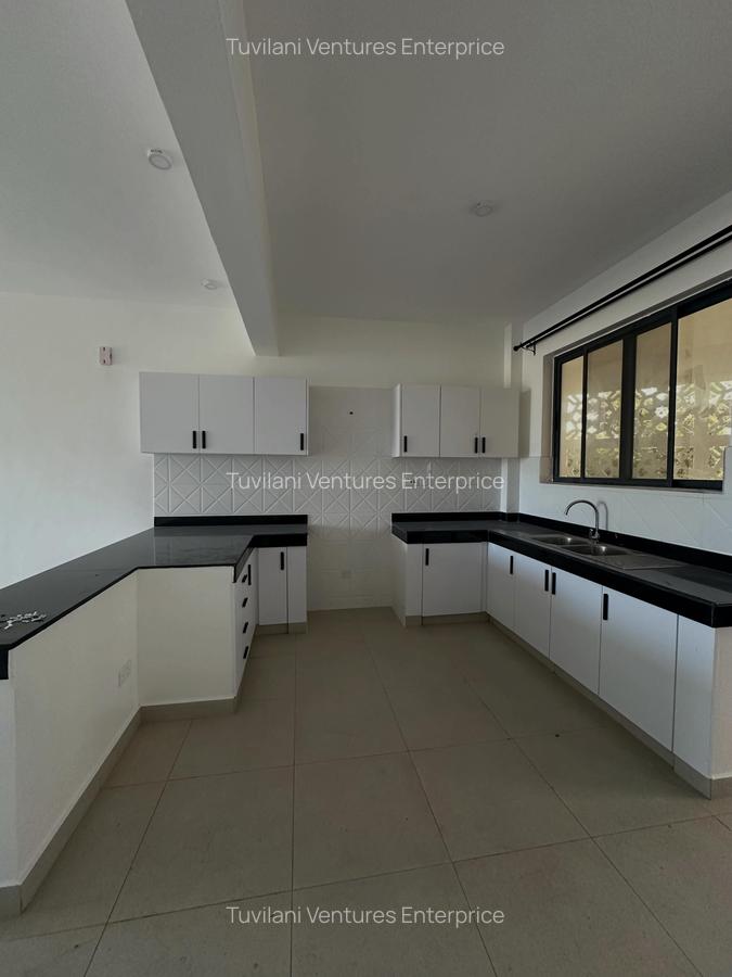 Serviced 2 Bed Apartment with En Suite at Nyali Mombasa - 6
