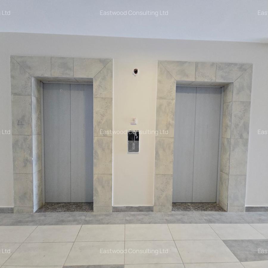 3 Bed Apartment with En Suite at The Crescent - 16