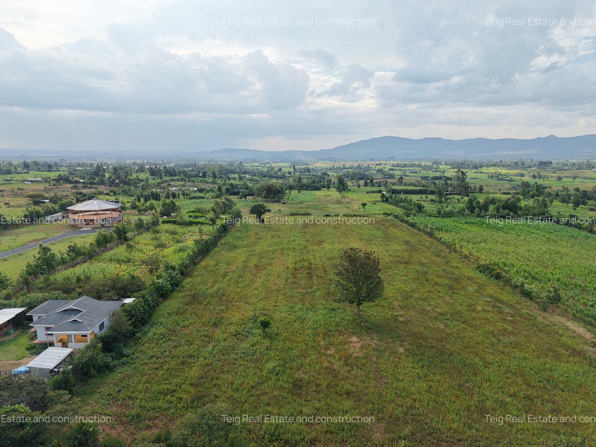 Land at Nanyuki - 2