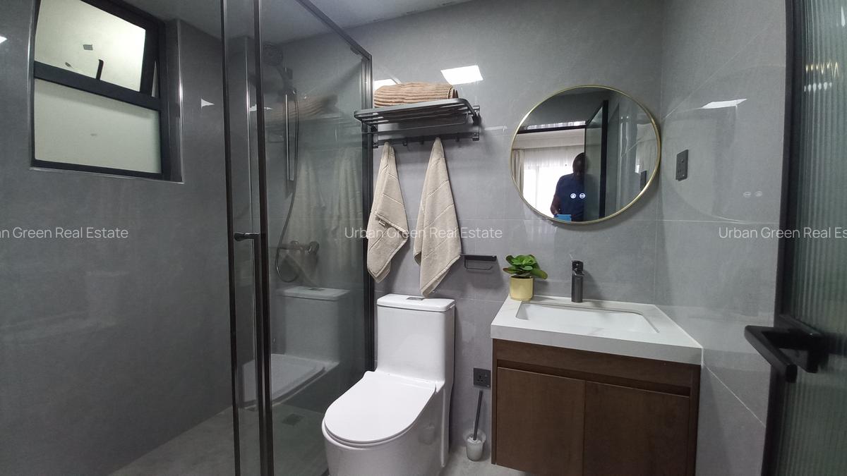 3 Bed Apartment with En Suite in Westlands Area - 13