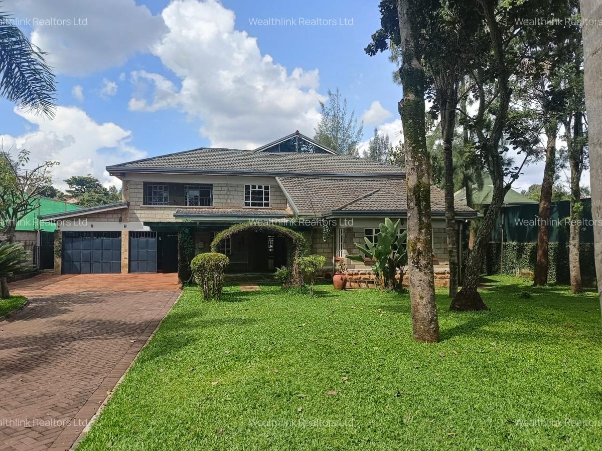 4 Bed House with En Suite at Runda - 3