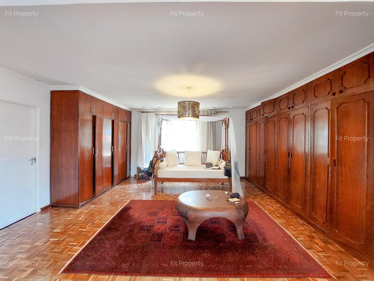 5 Bed House with En Suite in Muthaiga - 10