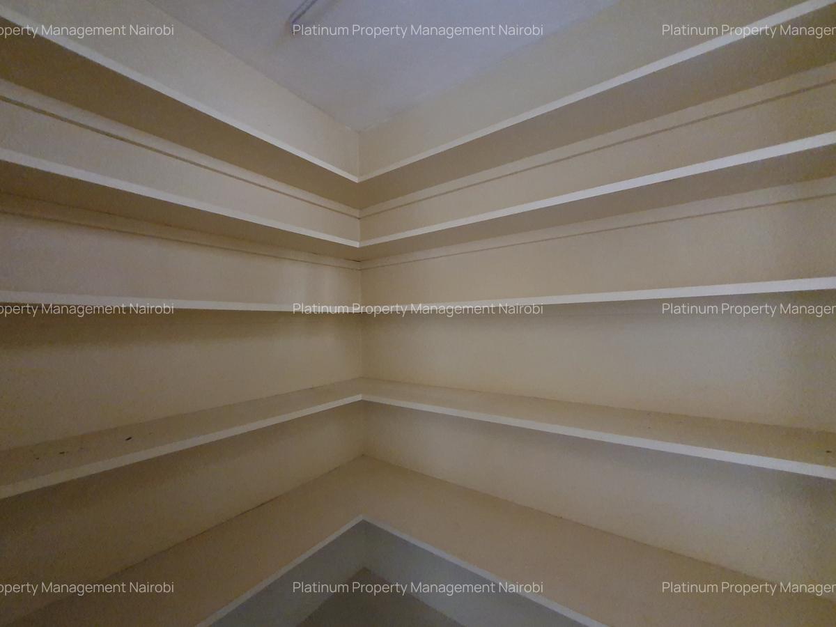 4 Bed Apartment with En Suite in General Mathenge - 6