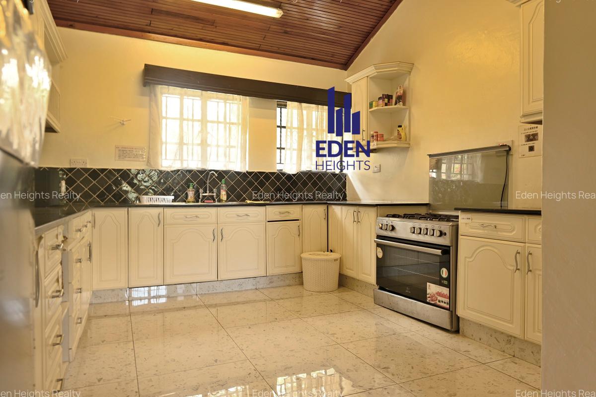 7 Bed House with Garden in Thigiri - 4