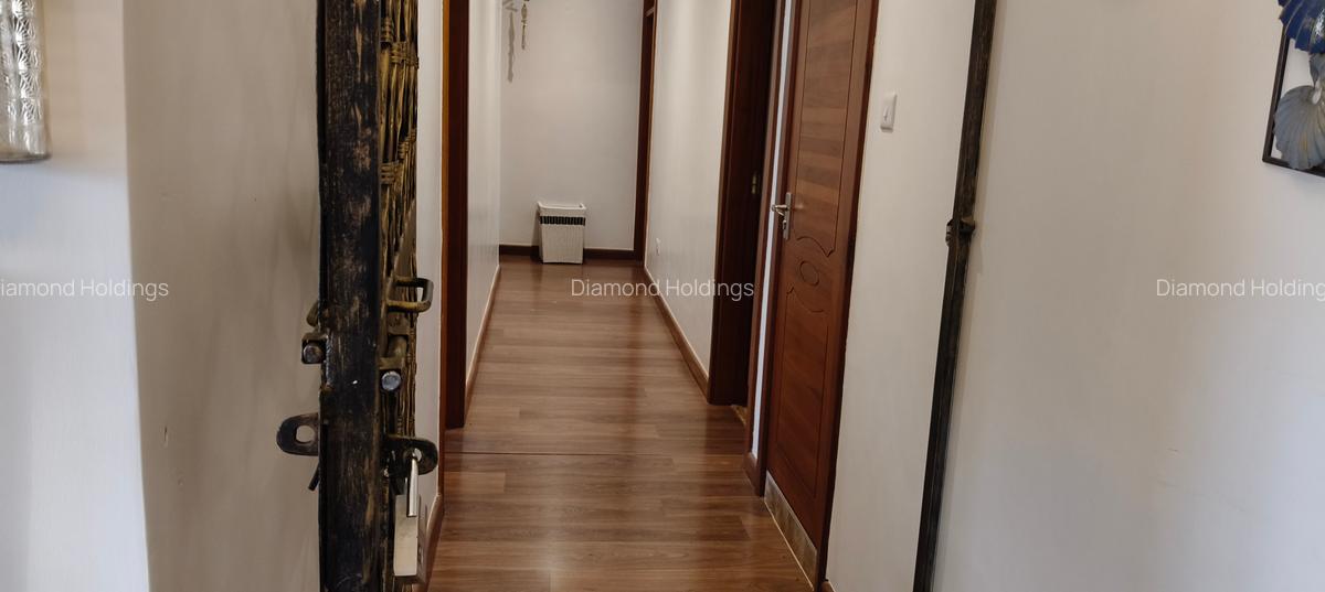 Furnished 4 Bed Apartment with En Suite at Parklands - 12