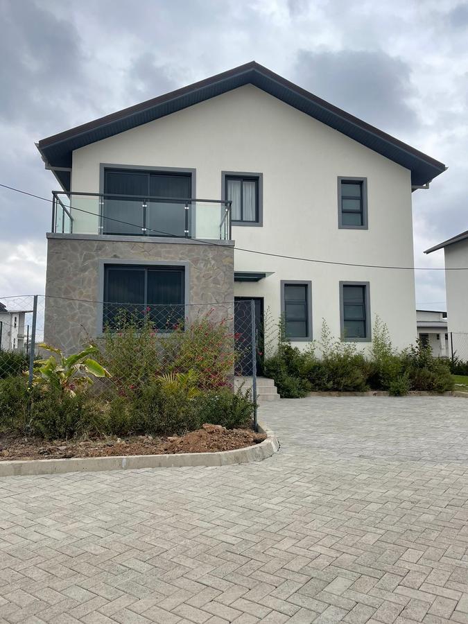 4 Bed Villa with En Suite in Ongata Rongai - 2