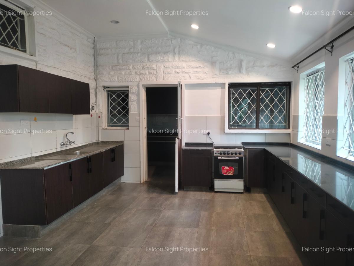 4 Bed Townhouse with Staff Quarters at Easy Access To Limuru Road And Few Minutes Drive To Un Headquarters - 11