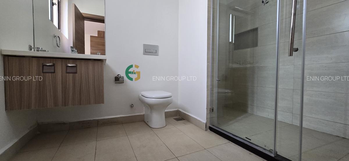 5 Bed Townhouse with En Suite at Njumbi Road - 20