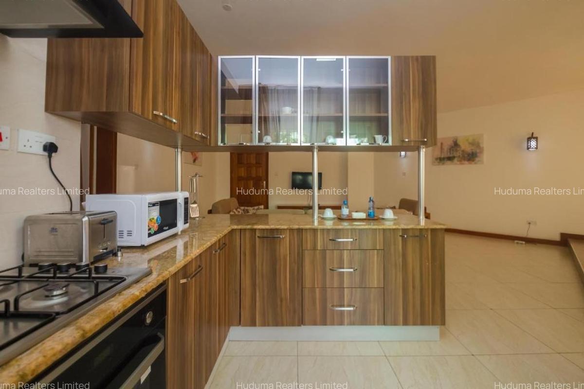 Serviced 2 Bed Apartment with En Suite at Kindaruma Road - 6