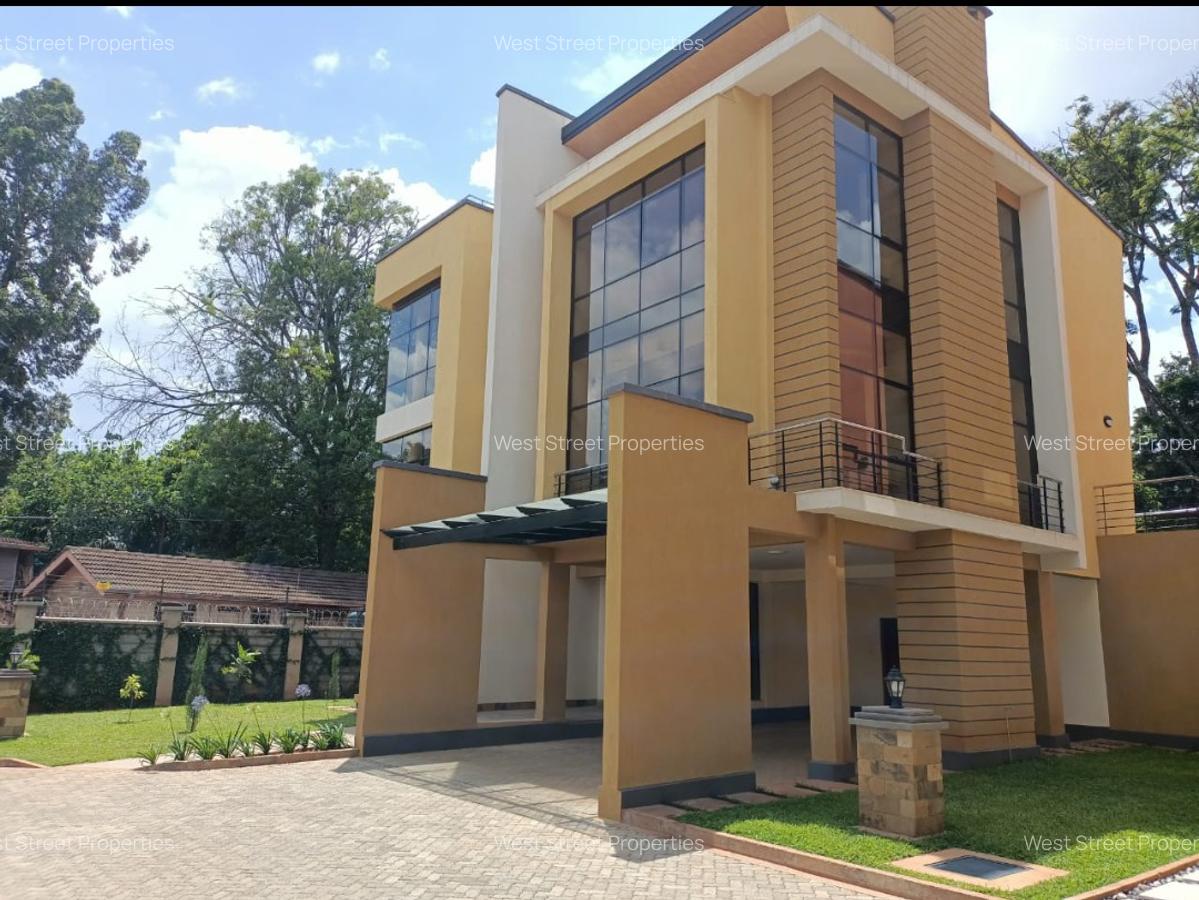 5 Bed Villa with En Suite at Lavington - 6