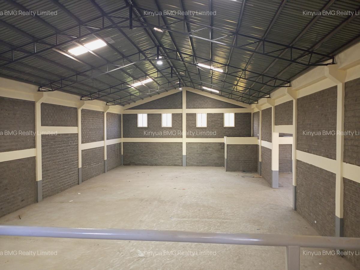 8,000 ft² Warehouse with Backup Generator in Mombasa Island - 1