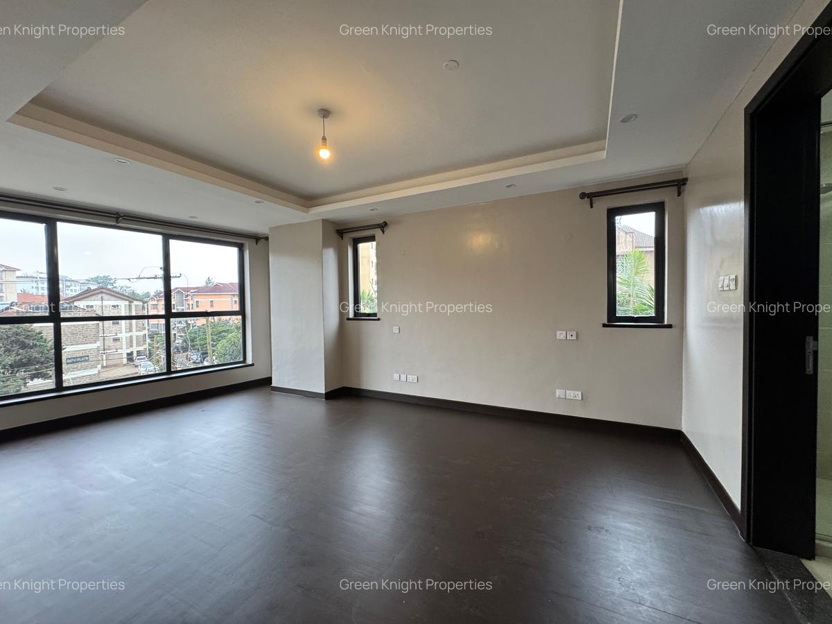 Serviced 4 Bed Apartment with En Suite in Kilimani - 7