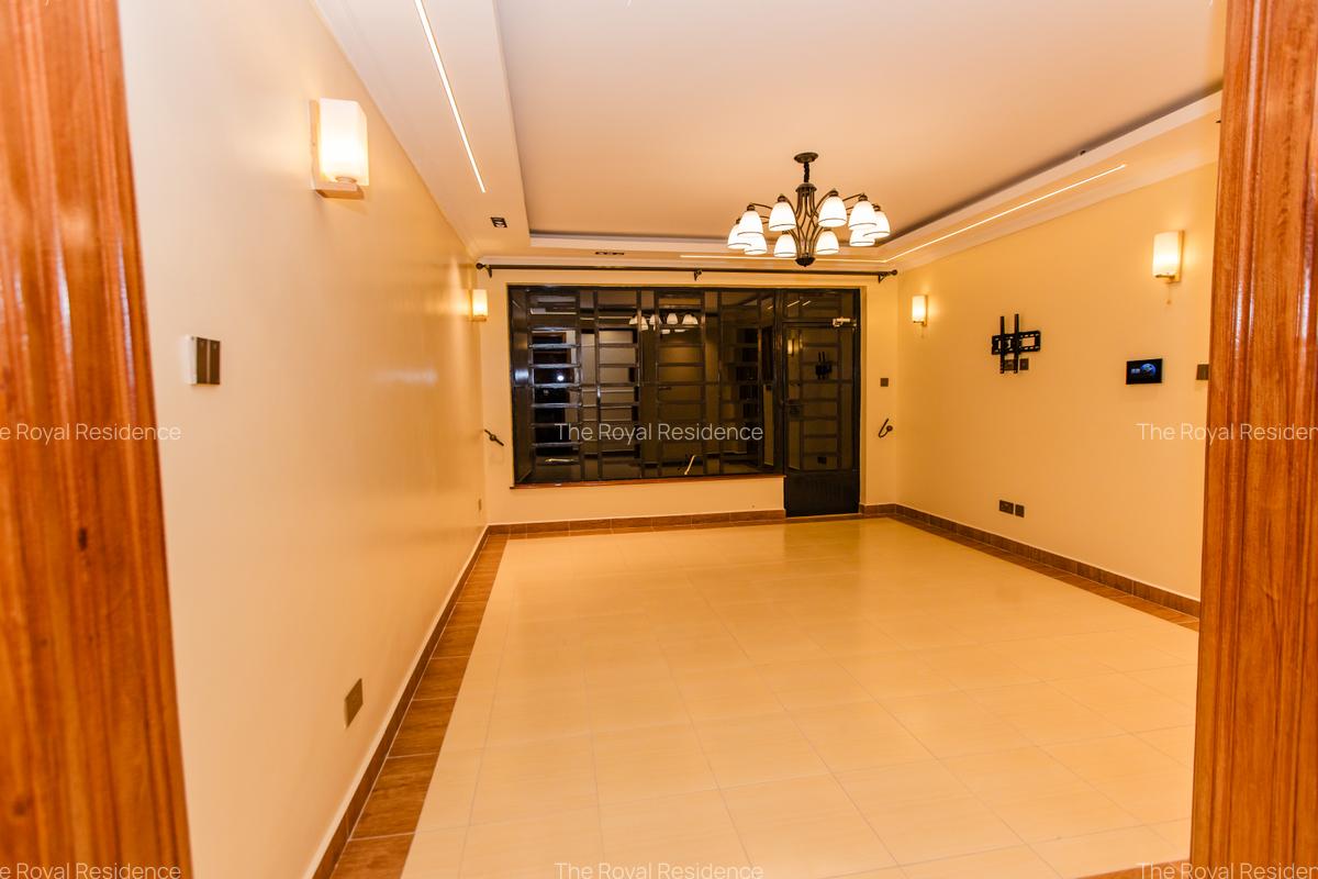 3 Bed Apartment with En Suite at Deliverance Road - 12