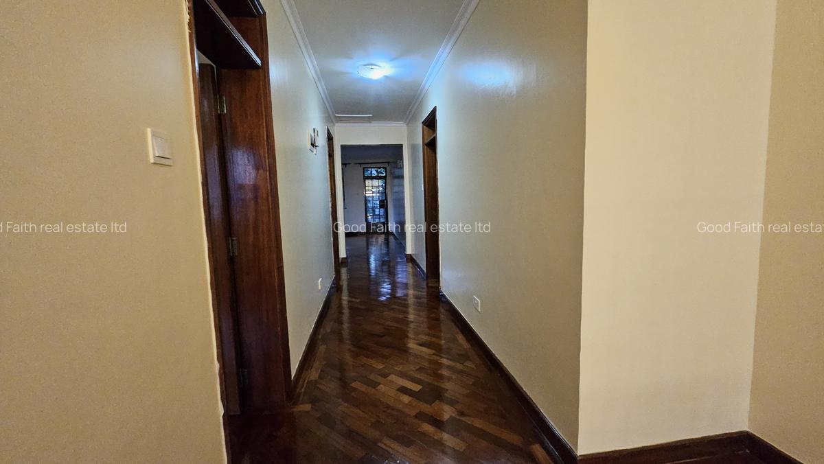4 Bed Townhouse with En Suite in Kiambu Road - 12