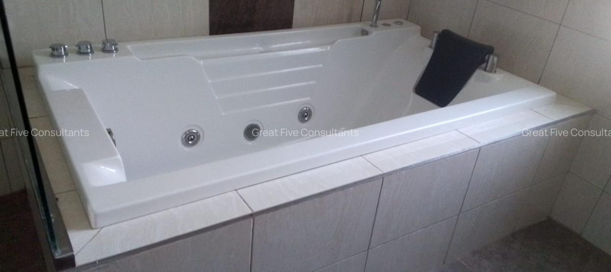 4 Bed Villa with Staff Quarters in Kitisuru - 17