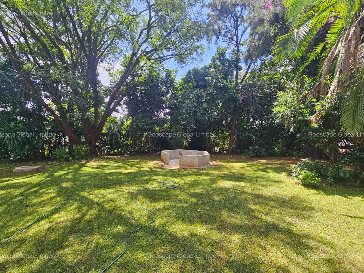 4 Bed House with En Suite in Gigiri - 13