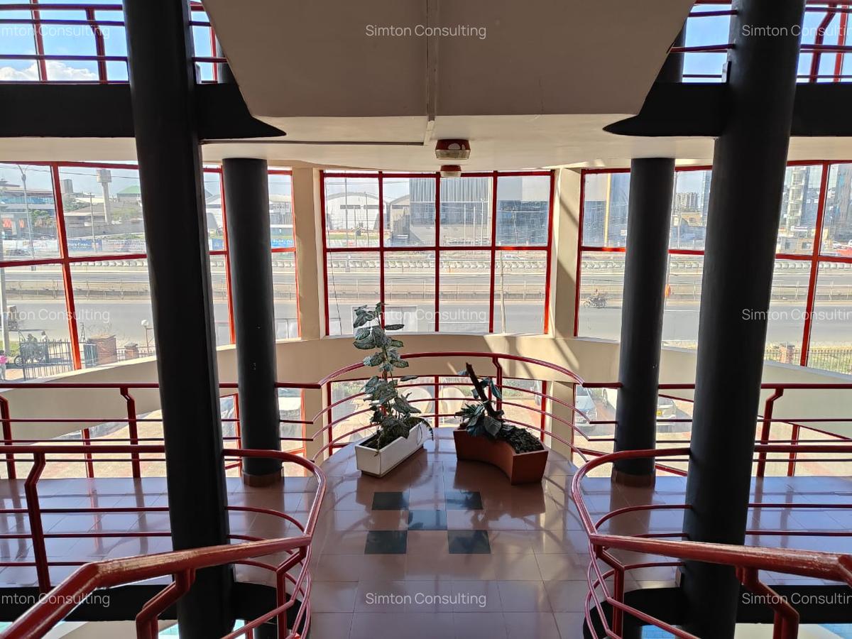 Office at General Motors - 5