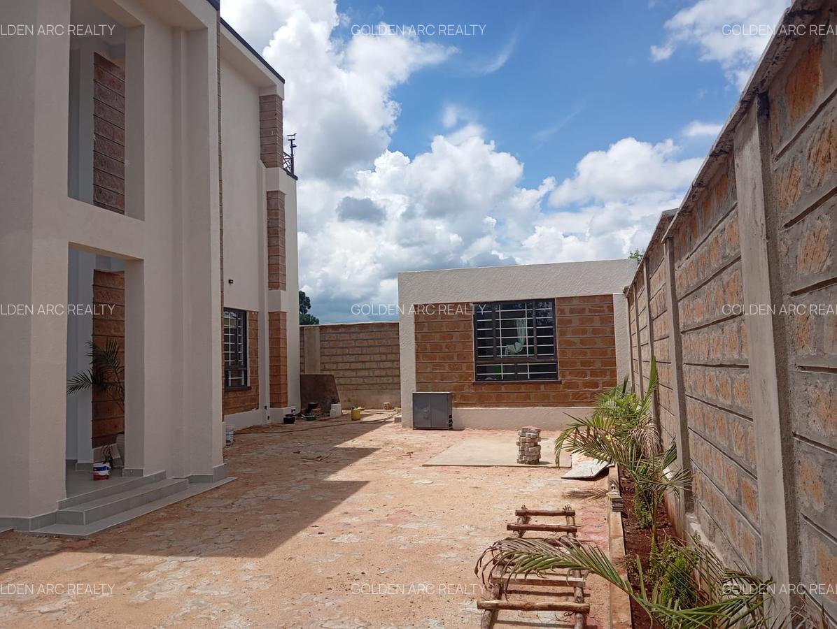 4 Bed Townhouse with En Suite in Ongata Rongai - 4