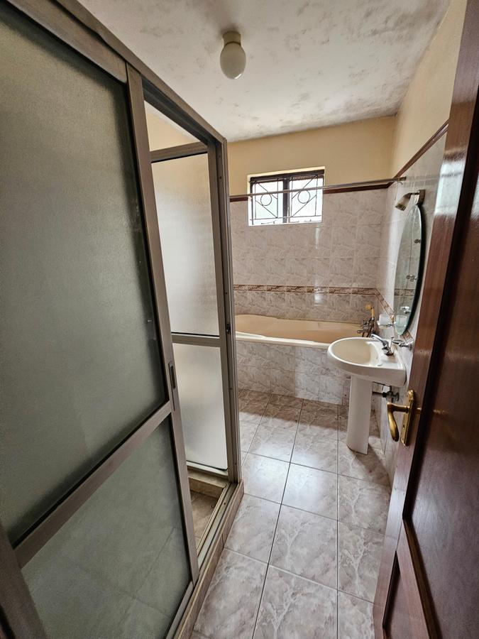 3 Bed Apartment with En Suite at Kileleshwa - 14