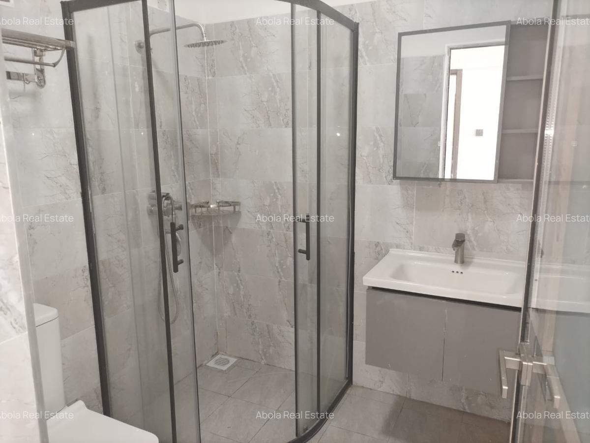 3 Bed Apartment with En Suite in Lavington - 9